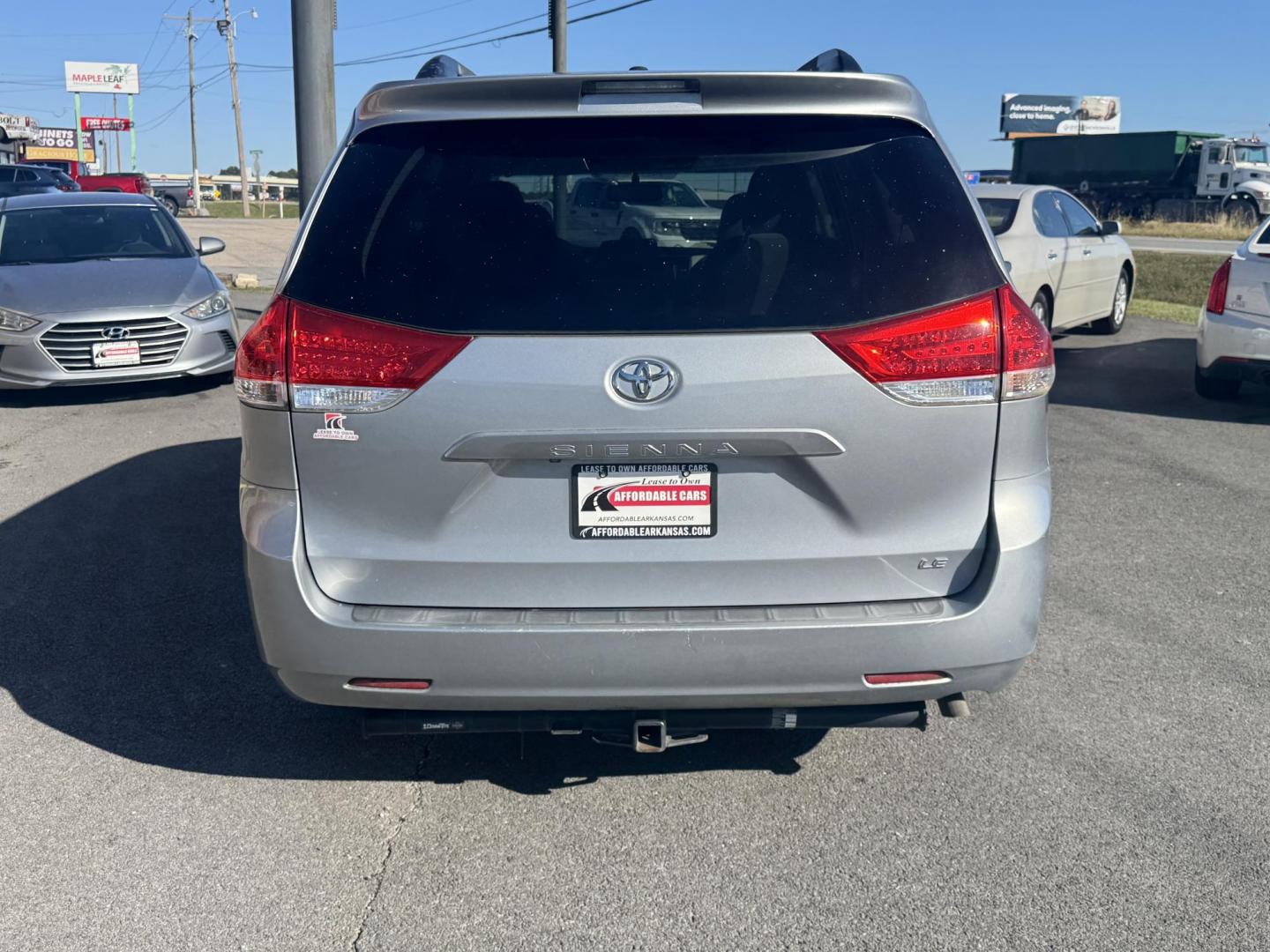 2014 Blue Toyota Sienna (5TDKK3DC0ES) with an V6, 3.5 Liter engine, Automatic, 6-Spd transmission, located at 8008 Warden Rd, Sherwood, AR, 72120, (501) 801-6100, 34.830078, -92.186684 - Photo#6