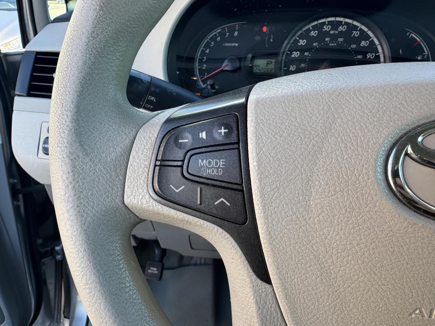 2014 Blue Toyota Sienna (5TDKK3DC0ES) with an V6, 3.5 Liter engine, Automatic, 6-Spd transmission, located at 8008 Warden Rd, Sherwood, AR, 72120, (501) 801-6100, 34.830078, -92.186684 - Photo#19