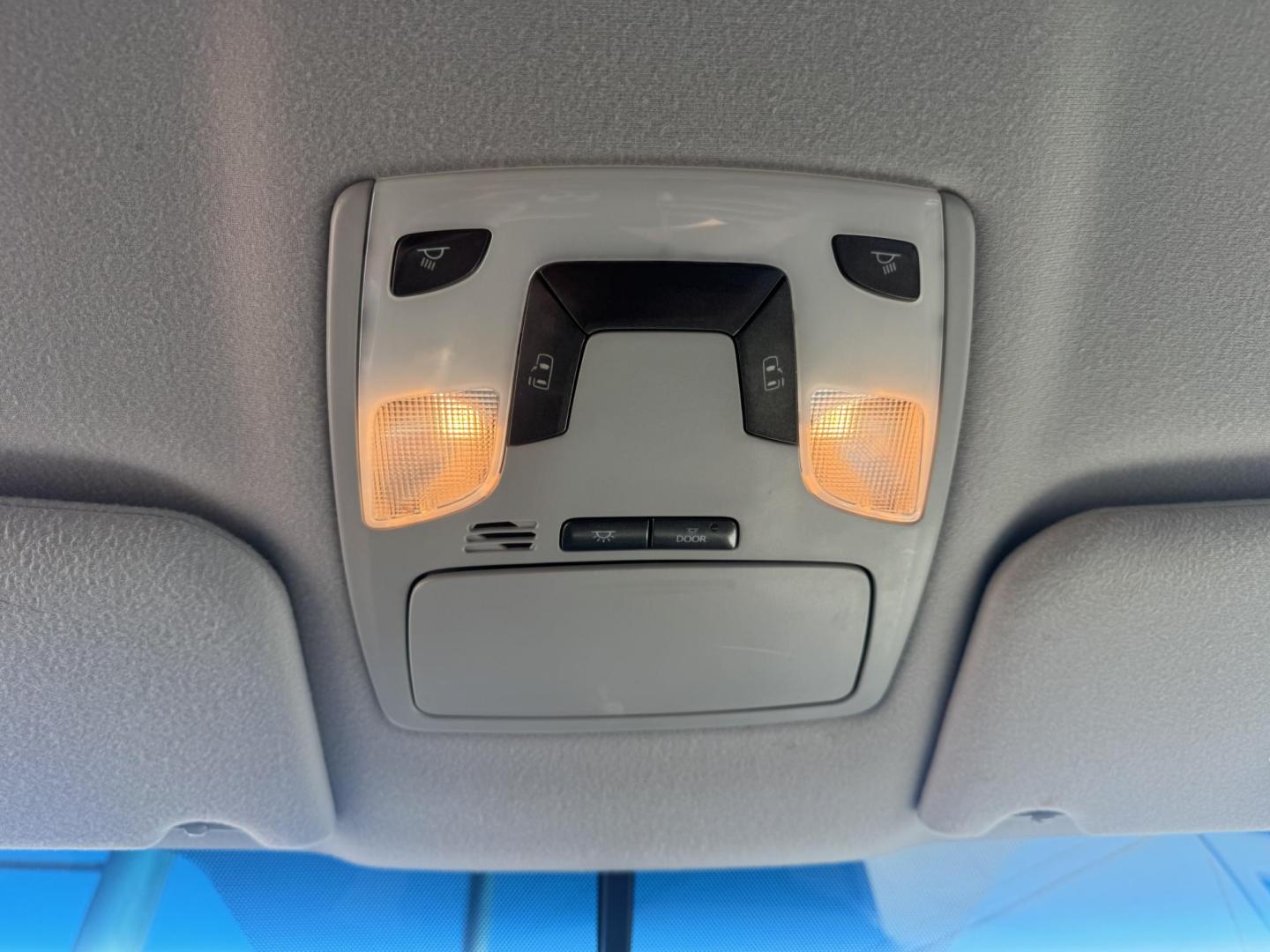 2014 Blue Toyota Sienna (5TDKK3DC0ES) with an V6, 3.5 Liter engine, Automatic, 6-Spd transmission, located at 8008 Warden Rd, Sherwood, AR, 72120, (501) 801-6100, 34.830078, -92.186684 - Photo#23