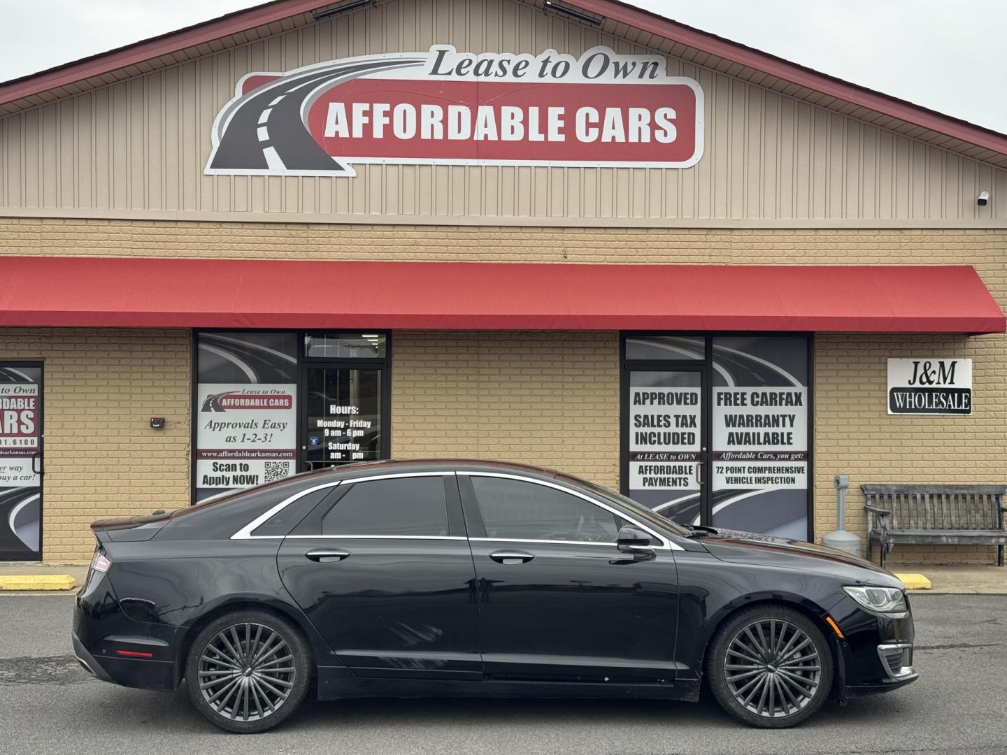 2017 Lincoln MKZ Reserve's photo