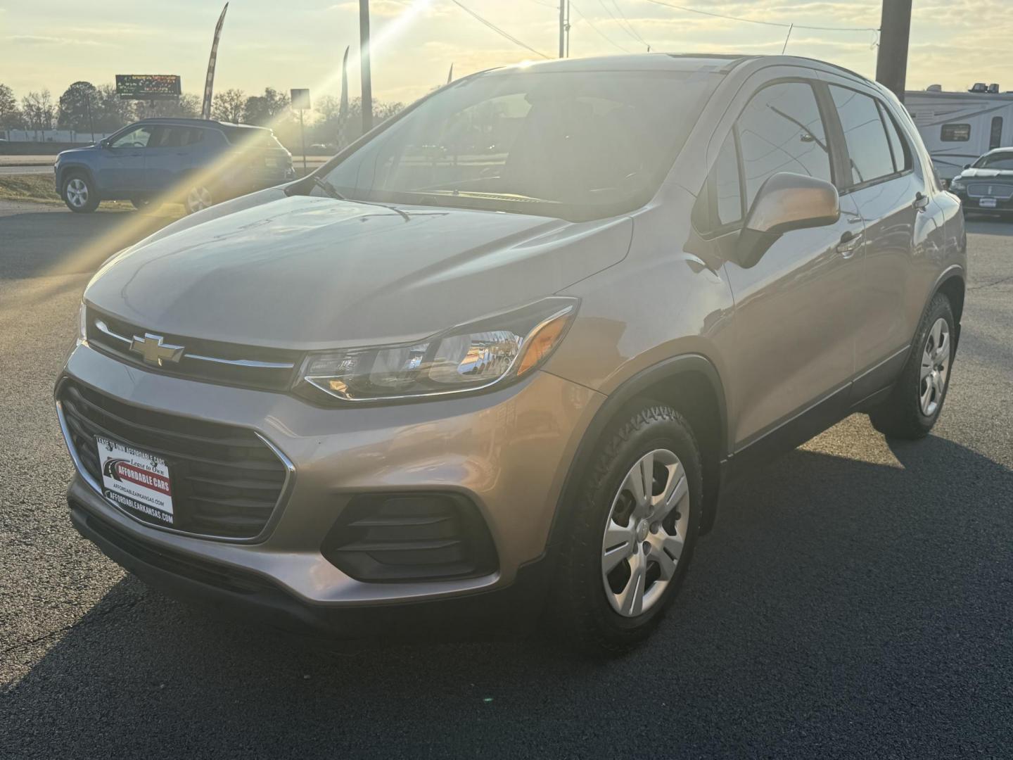 2018 Brown Chevrolet Trax (3GNCJKSB4JL) with an 4-Cyl, ECOTEC Turbo, 1.4L engine, Automatic, 6-Spd transmission, located at 8008 Warden Rd, Sherwood, AR, 72120, (501) 801-6100, 34.830078, -92.186684 - Photo#3