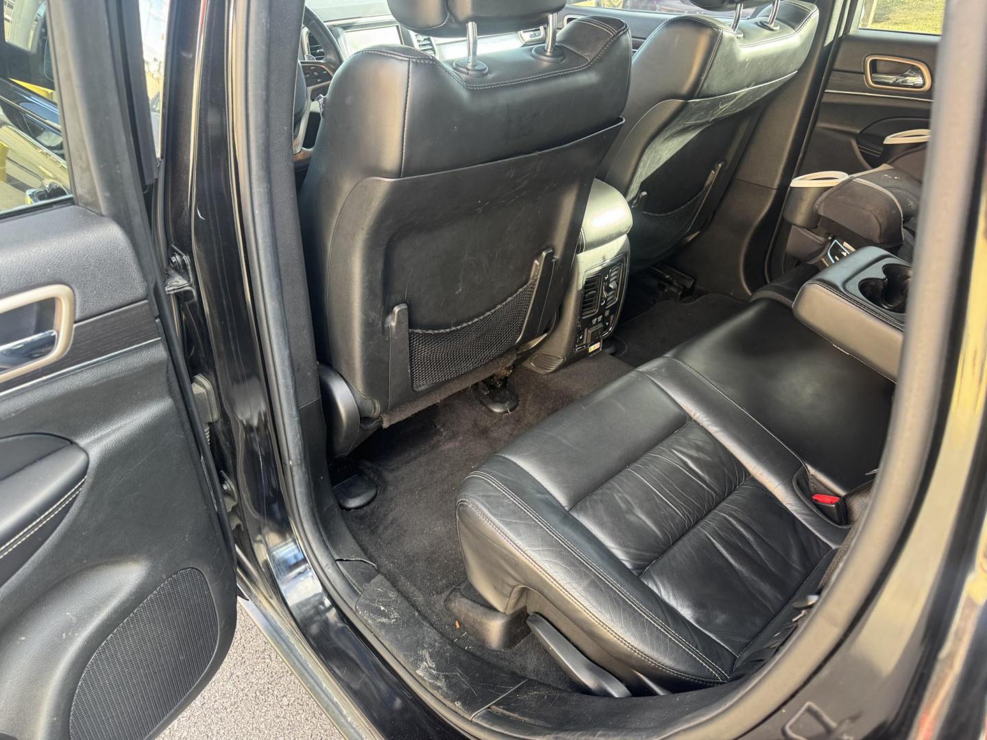 2014 Black Jeep Grand Cherokee (1C4RJFBG7EC) with an V6, Flex Fuel, 3.6 Liter engine, Automatic, 8-Spd transmission, located at 8008 Warden Rd, Sherwood, AR, 72120, (501) 801-6100, 34.830078, -92.186684 - Photo#13