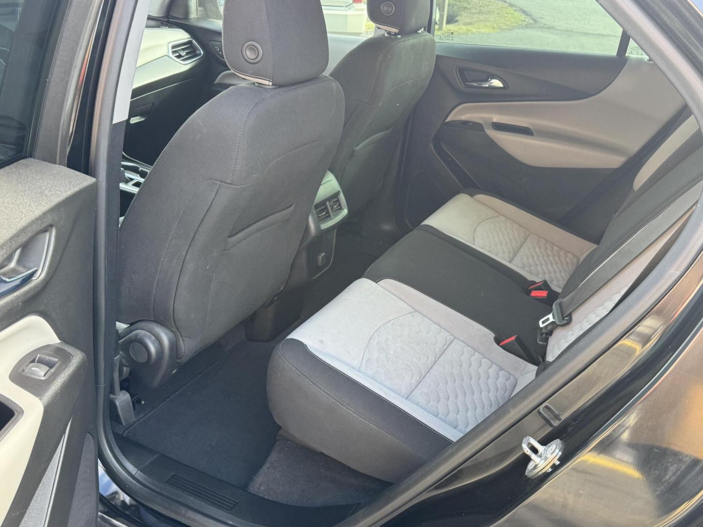 2018 Black Chevrolet Equinox (2GNAXHEV2J6) with an 4-Cyl, Turbo, 1.5 Liter engine, Automatic, 6-Spd w/Overdrive transmission, located at 8008 Warden Rd, Sherwood, AR, 72120, (501) 801-6100, 34.830078, -92.186684 - Photo#11