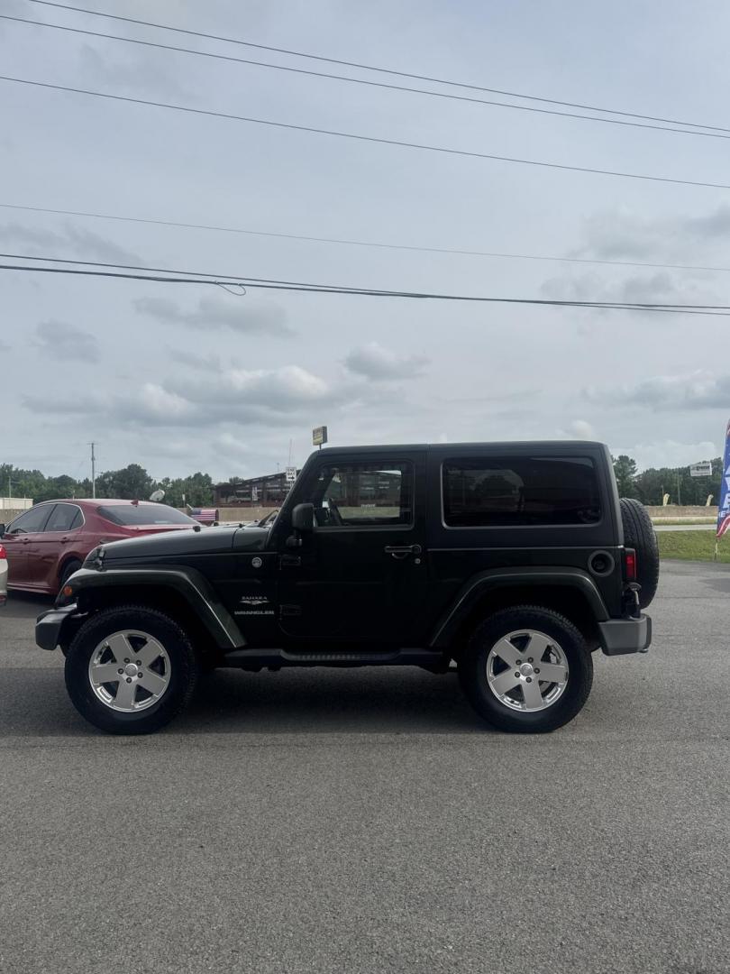 2010 Green Jeep Wrangler (1J4AA5D17AL) with an V6, 3.8 Liter engine, Automatic, 4-Spd w/Overdrive transmission, located at 8008 Warden Rd, Sherwood, AR, 72120, (501) 801-6100, 34.830078, -92.186684- Photo#3